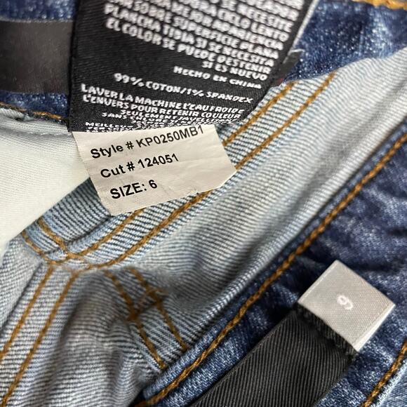 Kut from the Kloth Catherine Boyfriend Mis Rise Distressed Stretch Jeans women 6 - Picture 11 of 11